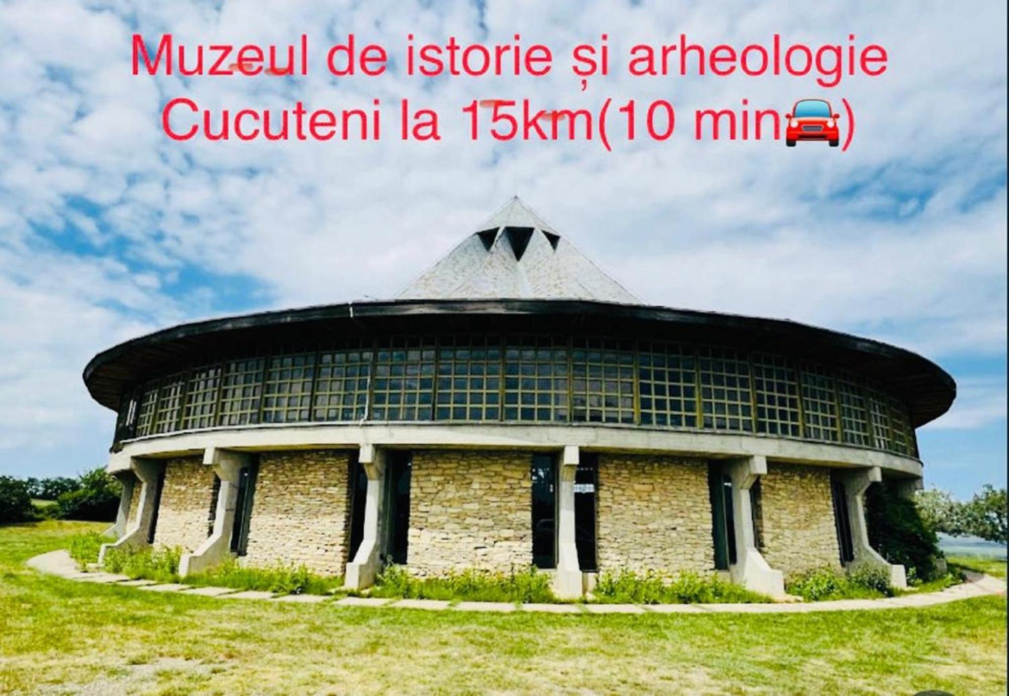 Stef Rooms Tirgu Frumos Екстер'єр фото