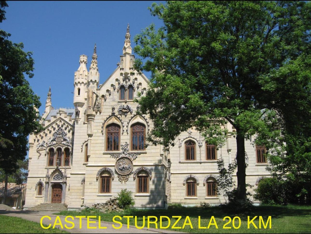 Stef Rooms Tirgu Frumos Екстер'єр фото
